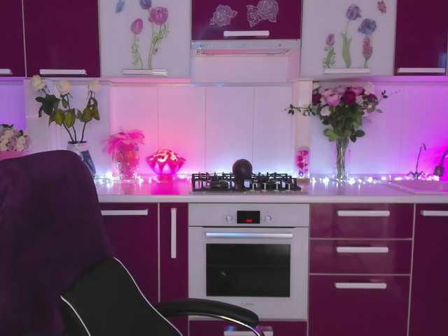 Olivija2020 live cam preview