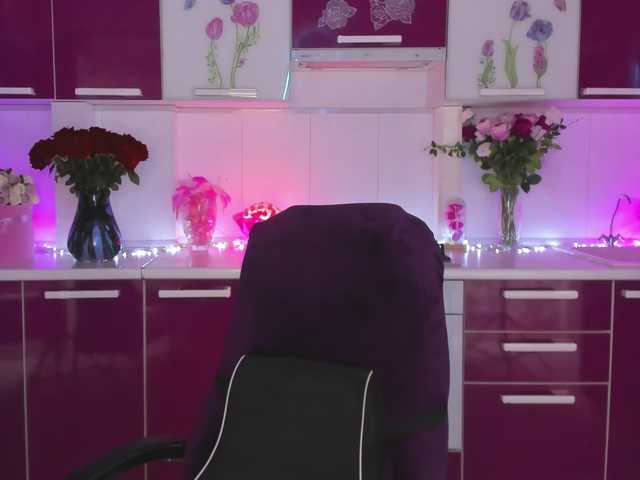 Olivija2020 live cam