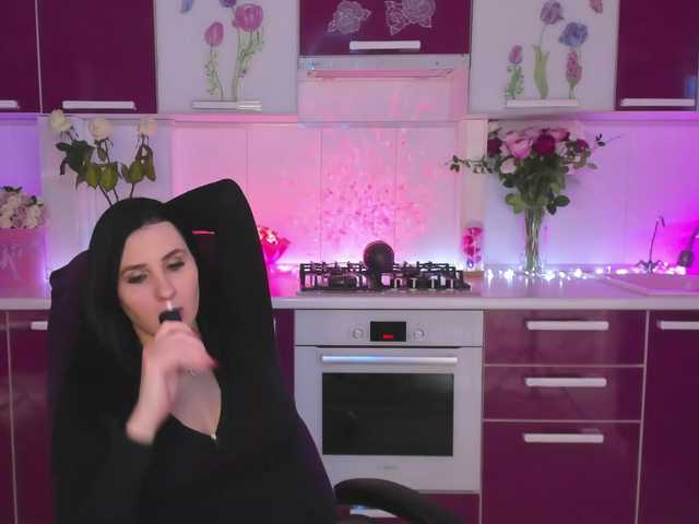 Olivija2020 live cam preview