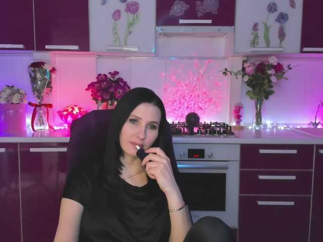 Olivija2020 live webcam show