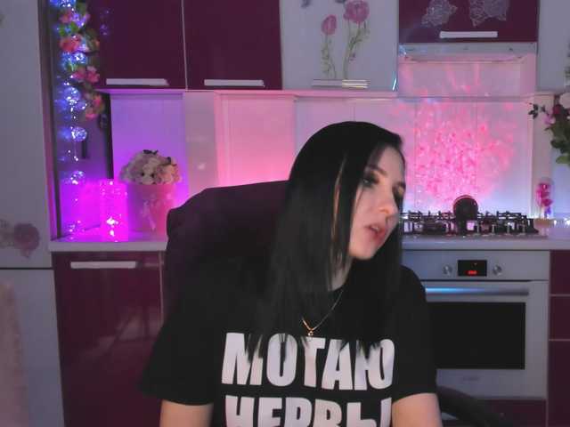 Olivija2020 live cam preview