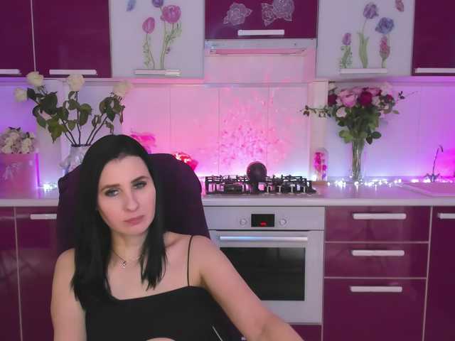 Olivija2020 live cam preview