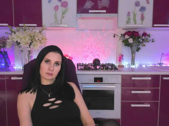 Olivija2020 live cam preview