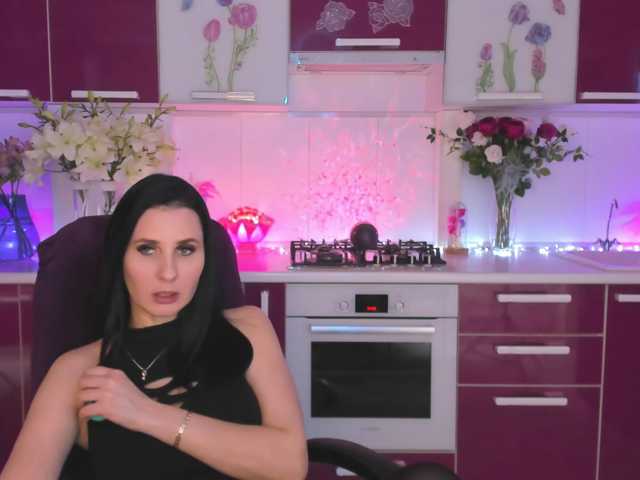 Olivija2020 live cam preview