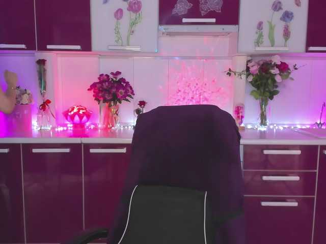Olivija2020 live webcam show