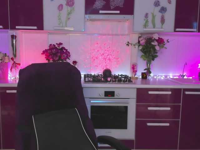 Olivija2020 live webcam show