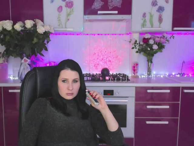Olivija2020's BongaCams show and profile