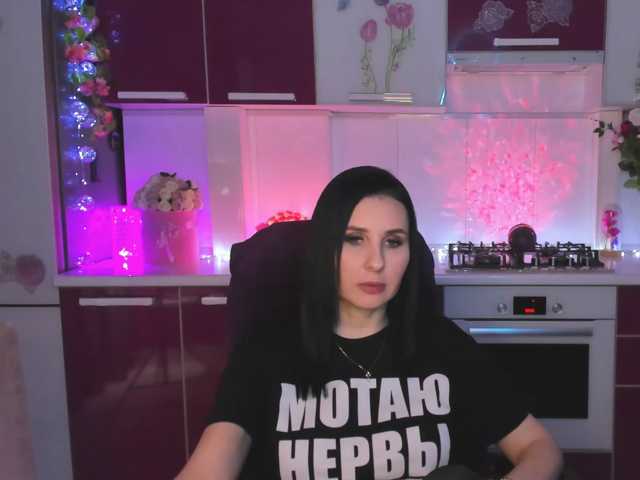 Olivija2020, en vivo ahora en BongaCams