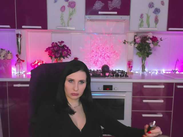Olivija2020 live webcam show