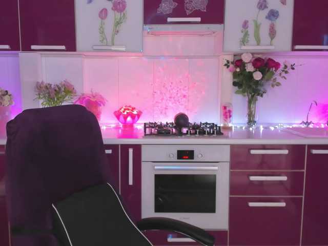 Olivija2020 live cam on BongaCams