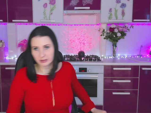 Olivija2020's BongaCams show and profile