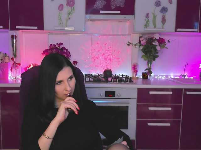 Olivija2020 live webcam show