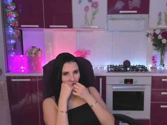 Olivija2020 live cam preview