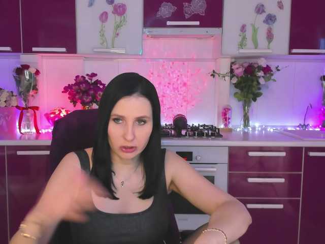 Olivija2020 live webcam show