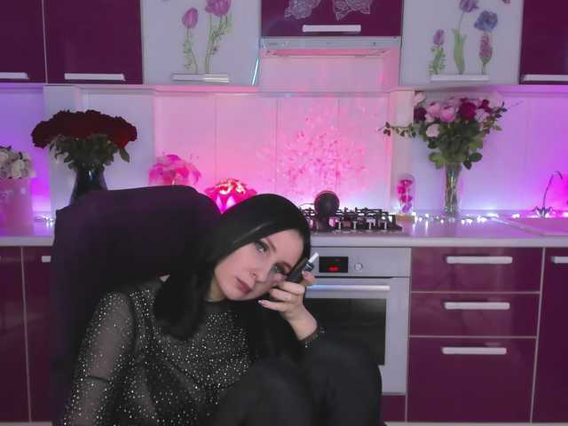 Olivija2020 live cam