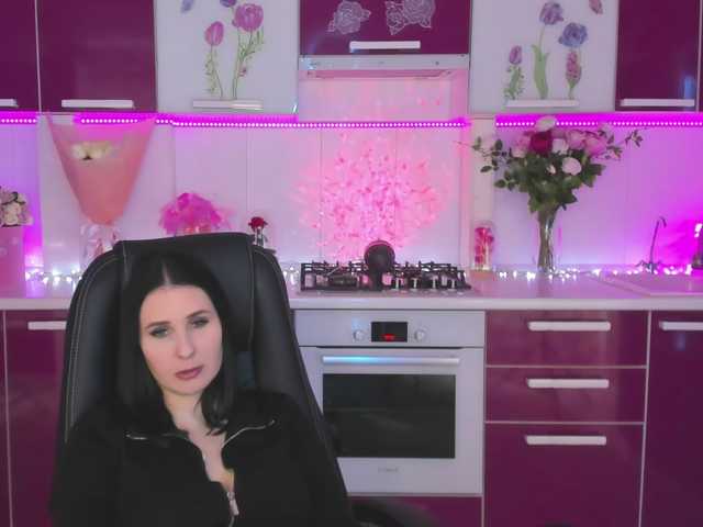 модель Olivija2020