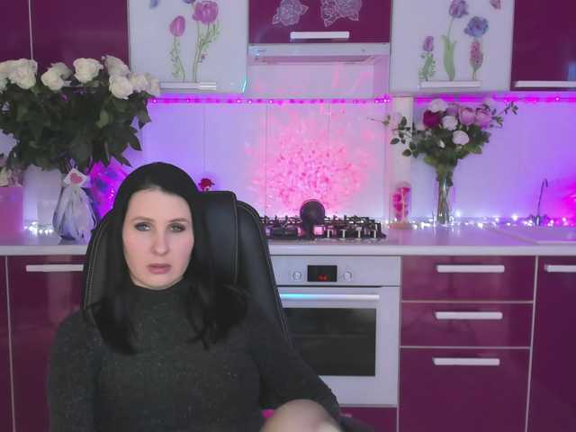 Olivija2020's BongaCams show and profile