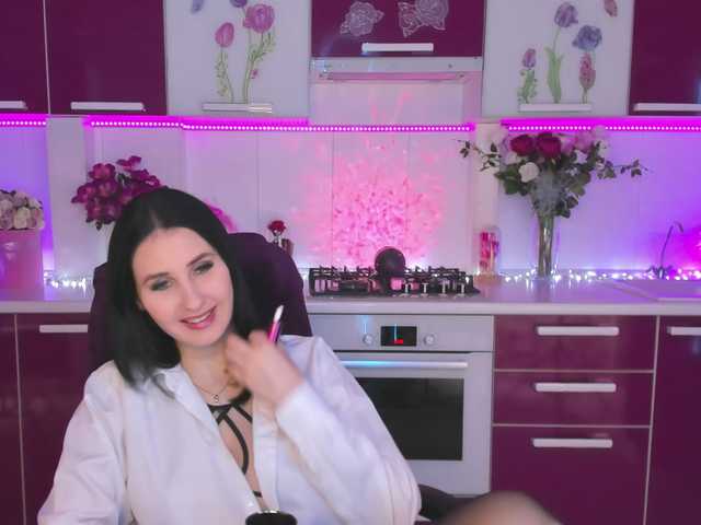 Olivija2020 live cam