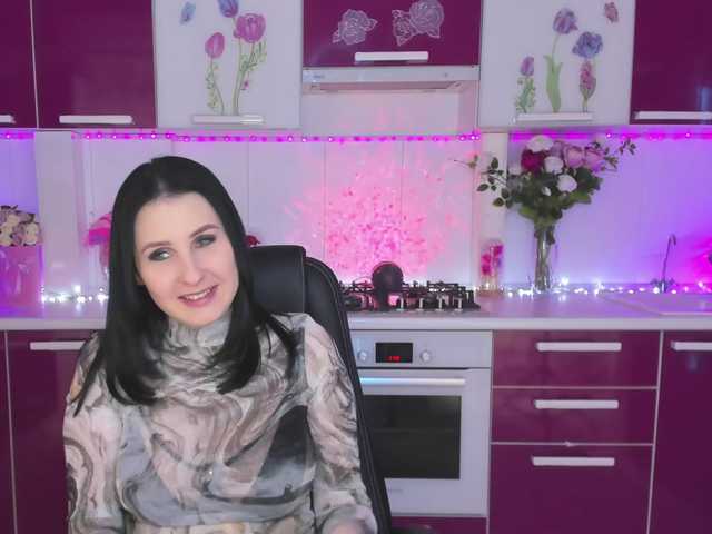 Olivija2020's BongaCams show and profile