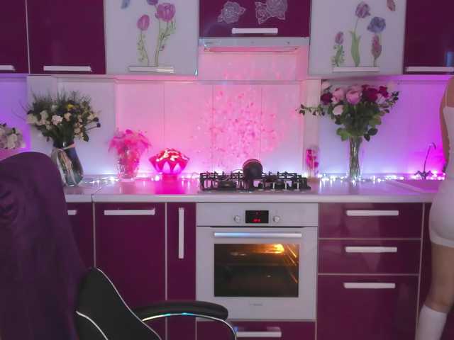 Olivija2020 live cam on BongaCams