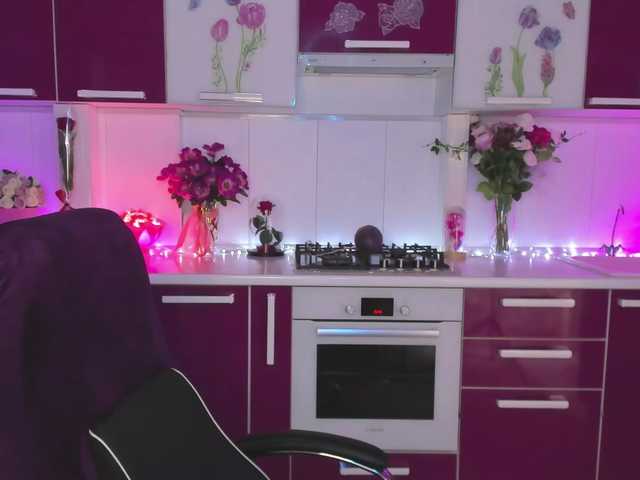 Olivija2020 live webcam show