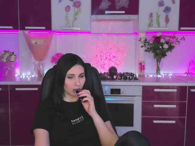 Olivija2020 webcam