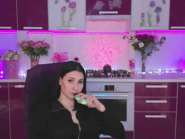Olivija2020 webcam