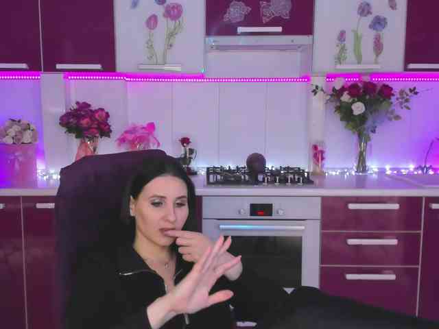 Olivija2020 webcam