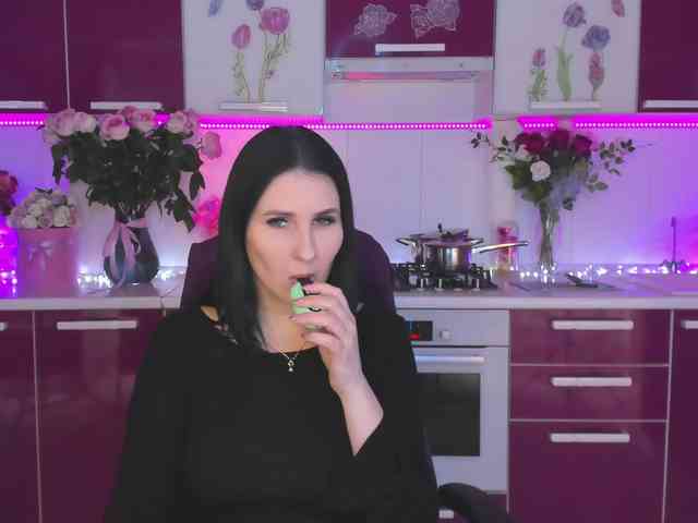 Olivija2020 webcam
