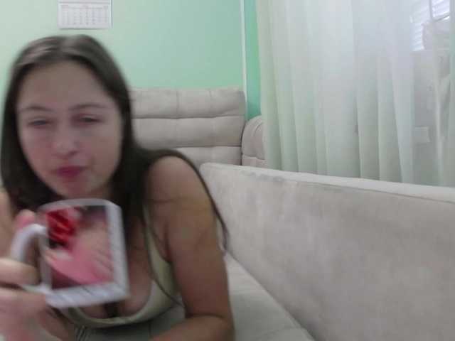 juicy_girl live webcam show