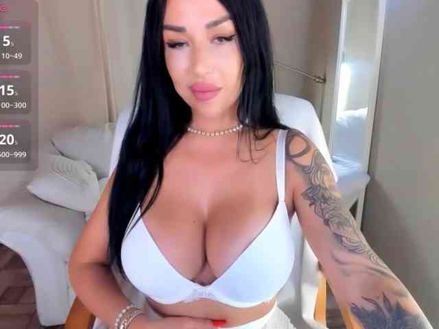 xxjulyahottxx webcam