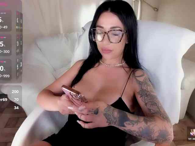 xxjulyahottxx webcam