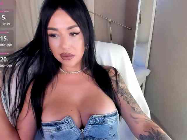 xxjulyahottxx webcam