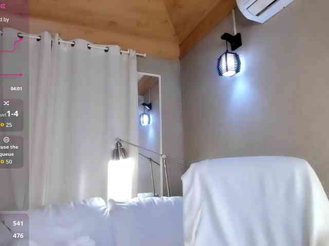 xxjulyahottxx webcam