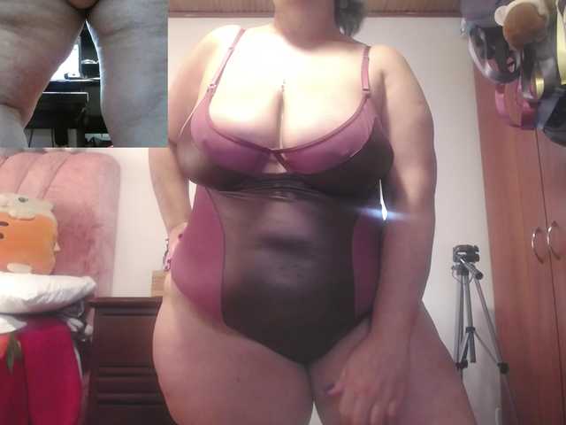zoedoll live cam on BongaCams