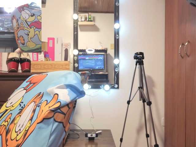 zoedoll live cam on BongaCams
