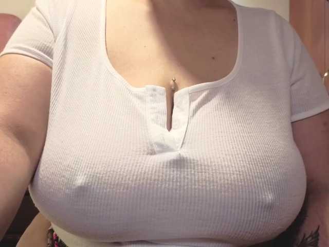zoedoll live cam on BongaCams