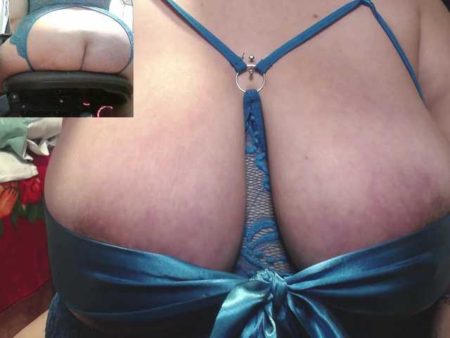 zoedoll's BongaCams show and profile