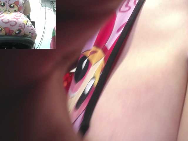 zoedoll live cam on BongaCams