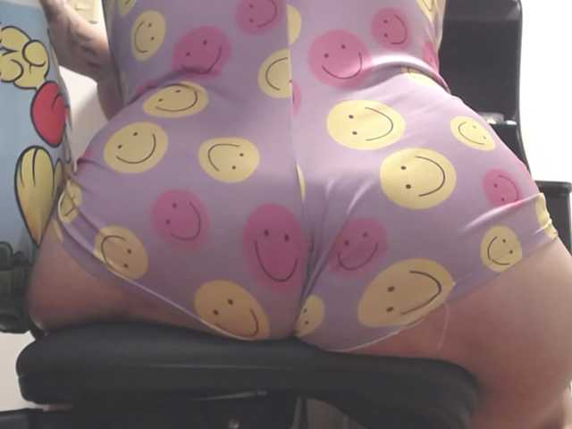 zoedoll live cam on BongaCams
