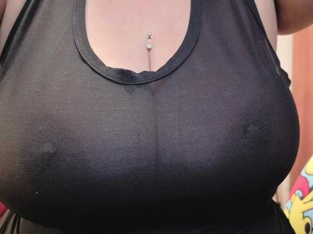zoedoll live cam on BongaCams