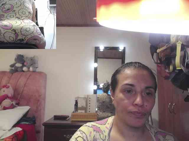 zoedoll webcam