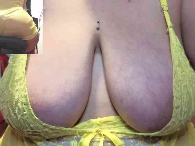 zoedoll webcam