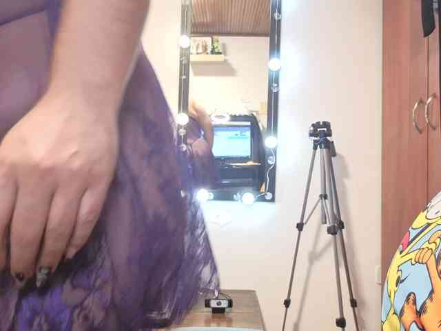 zoedoll webcam