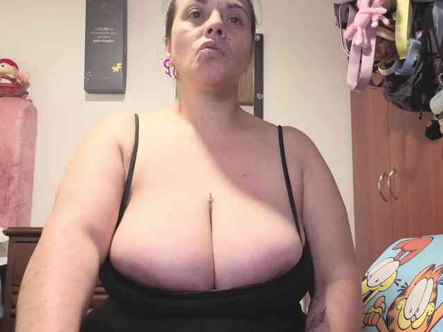 zoedoll webcam
