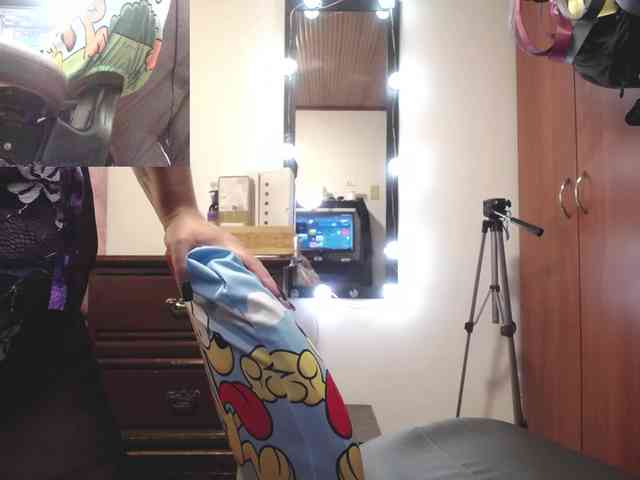 zoedoll webcam