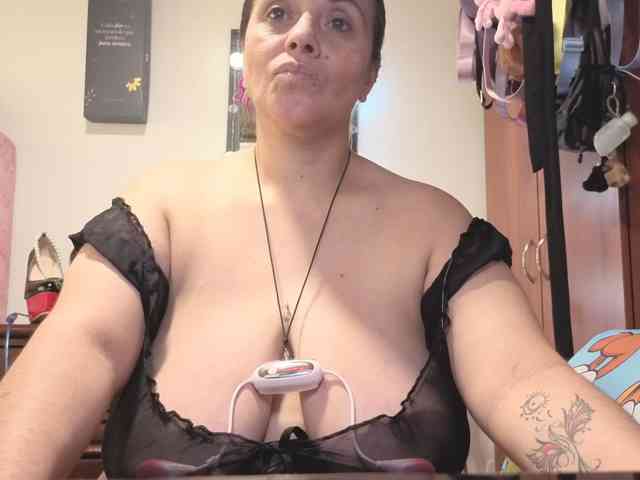 zoedoll webcam
