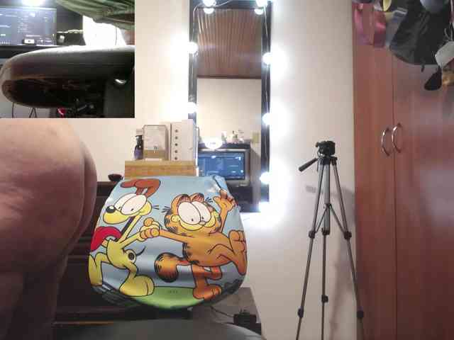 zoedoll webcam