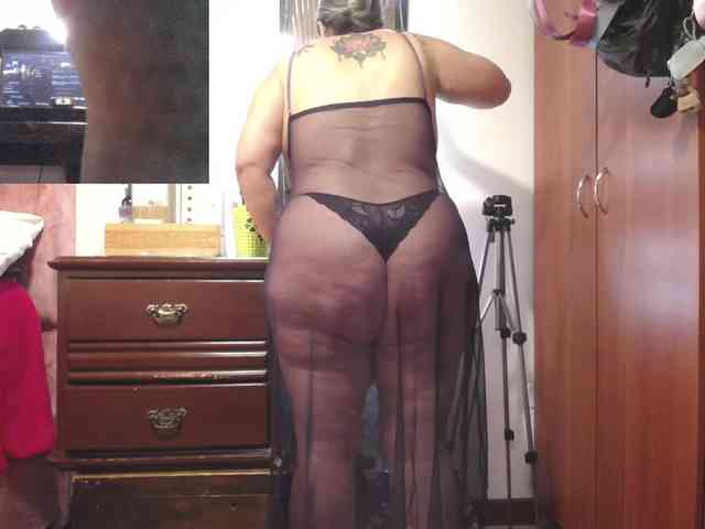 zoedoll webcam