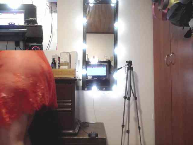 zoedoll webcam